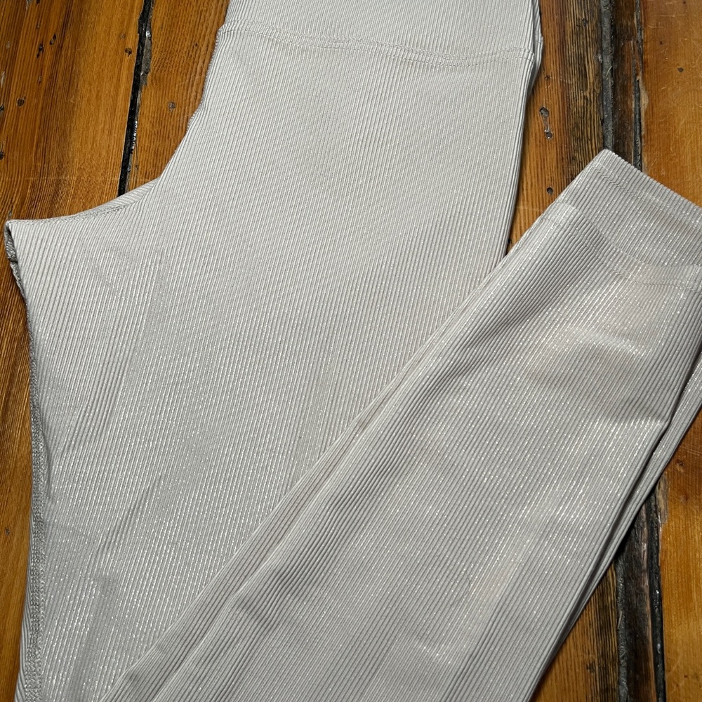 Beach Riot Cream Ribbed Leggings - Picture 2 of 2